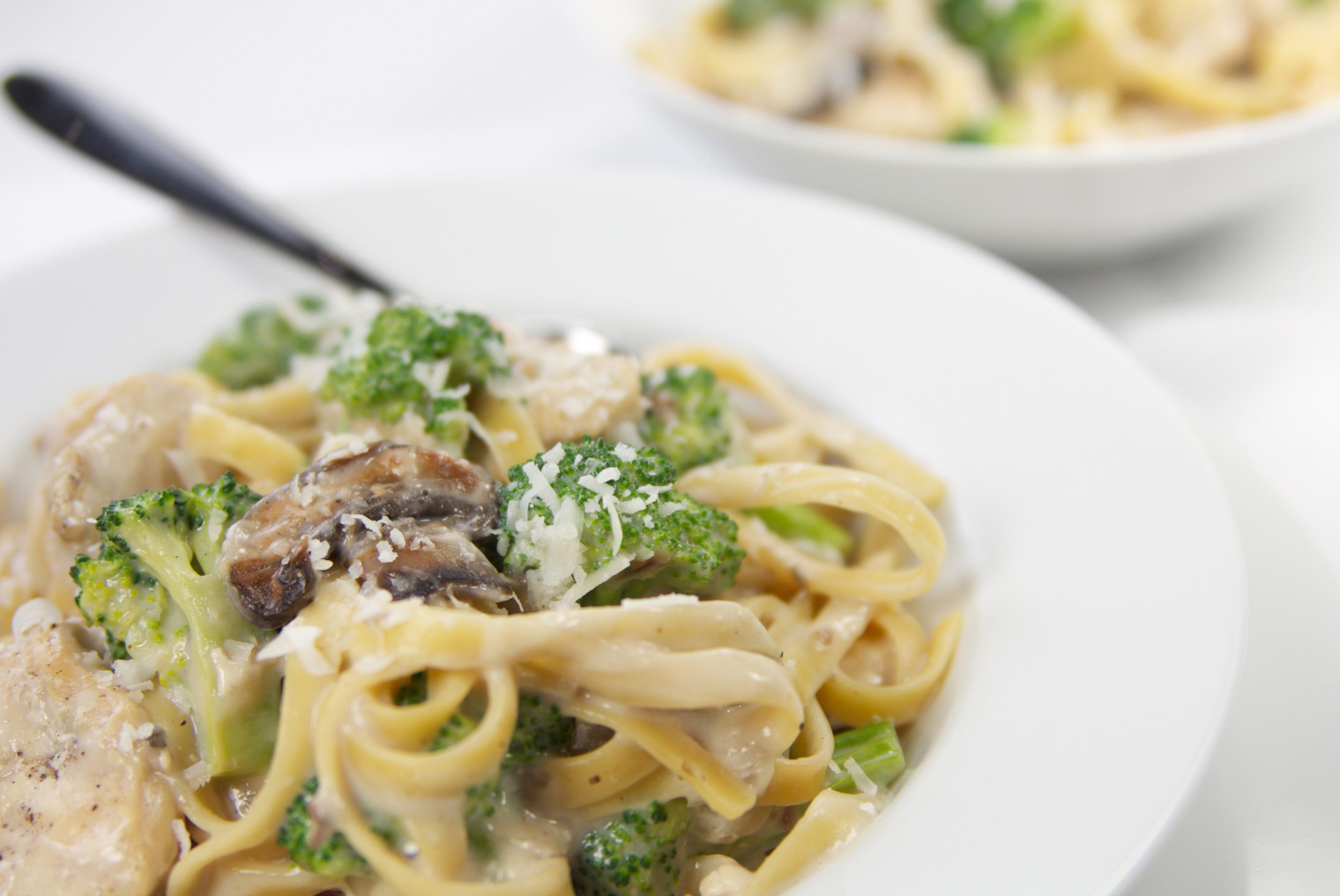 chicken broccoli alfredo.jpg